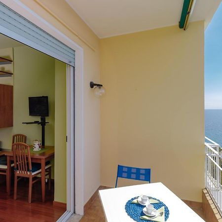 163 - Sunshine Suite 4 Fronte Vista Mare, 100M Spiaggia Санремо Экстерьер фото