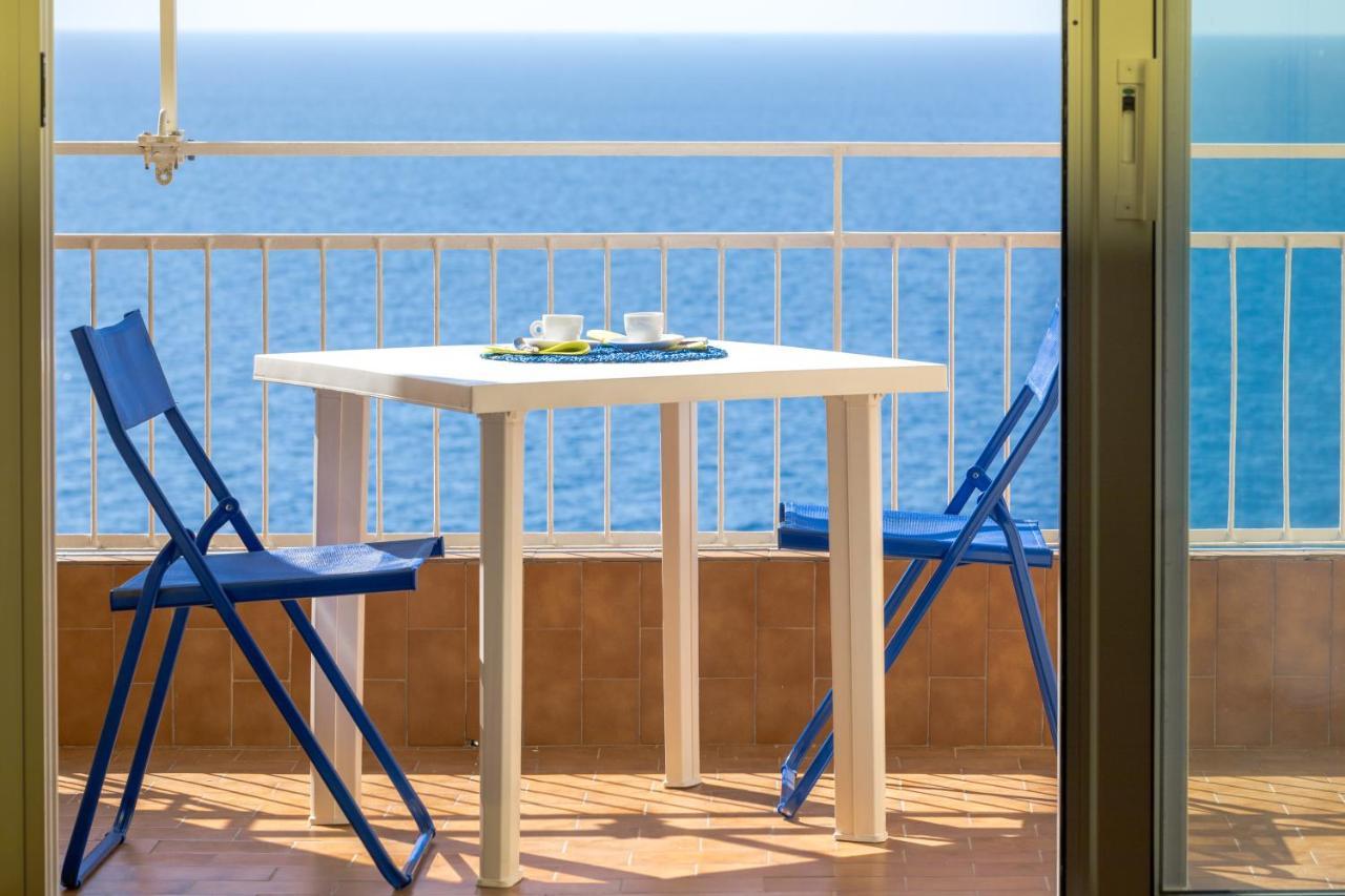 163 - Sunshine Suite 4 Fronte Vista Mare, 100M Spiaggia Санремо Экстерьер фото